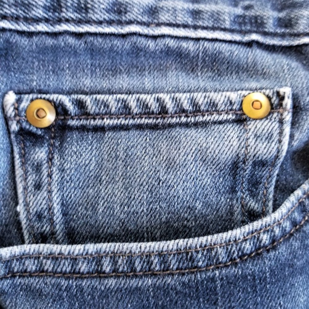 Banana Republic Straight Jeans - Picture 3 of 11